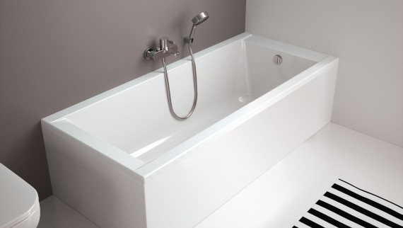 Supero bathtub